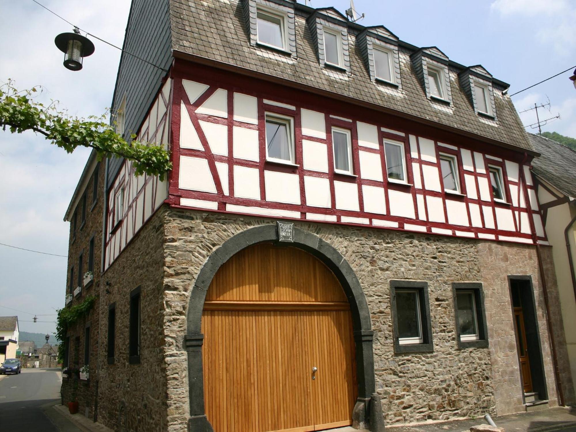 A Modern Holiday Home By The River Mosel Moselkern Zewnętrze zdjęcie